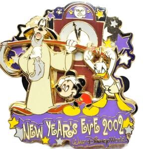 Collectible Walt Disney World New Year's Eve 2002 Pin - Limited Edition 7500
